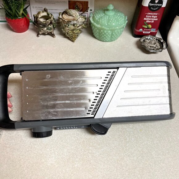 OXO Good Grips Chef's Mandolin Slicer Stainless Steel Gray Vegetable Chopper - Picture 1 of 7